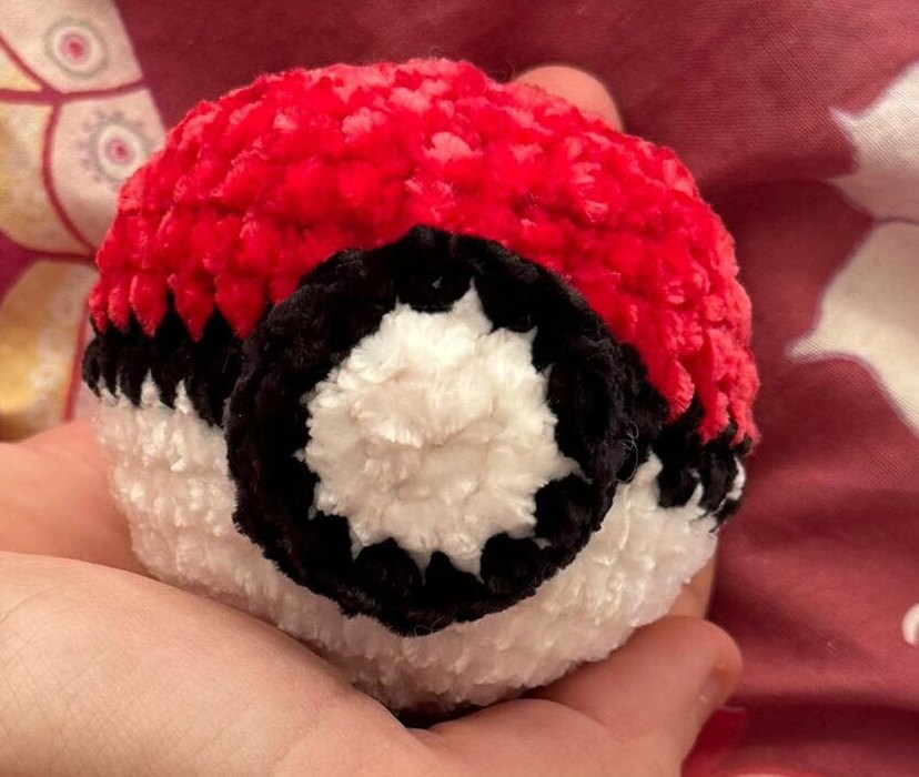 Pokeball Crochet Pattern
