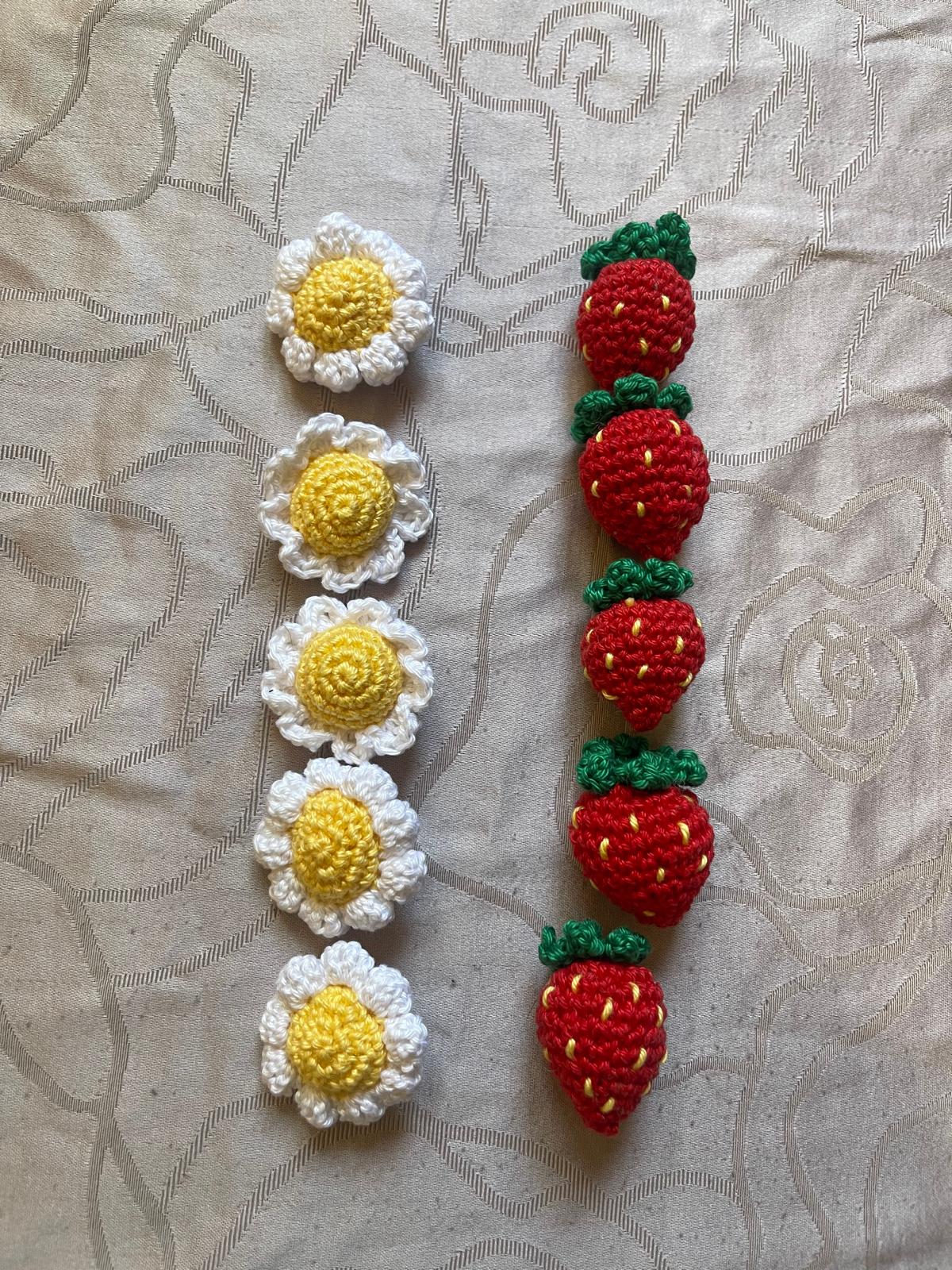 Gioco del tris - Fragole e Fiori _ Pattern